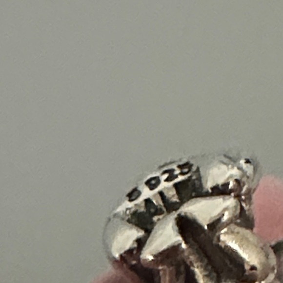Pandora Disney Silver and Pink cat Charm - Picture 4 of 5